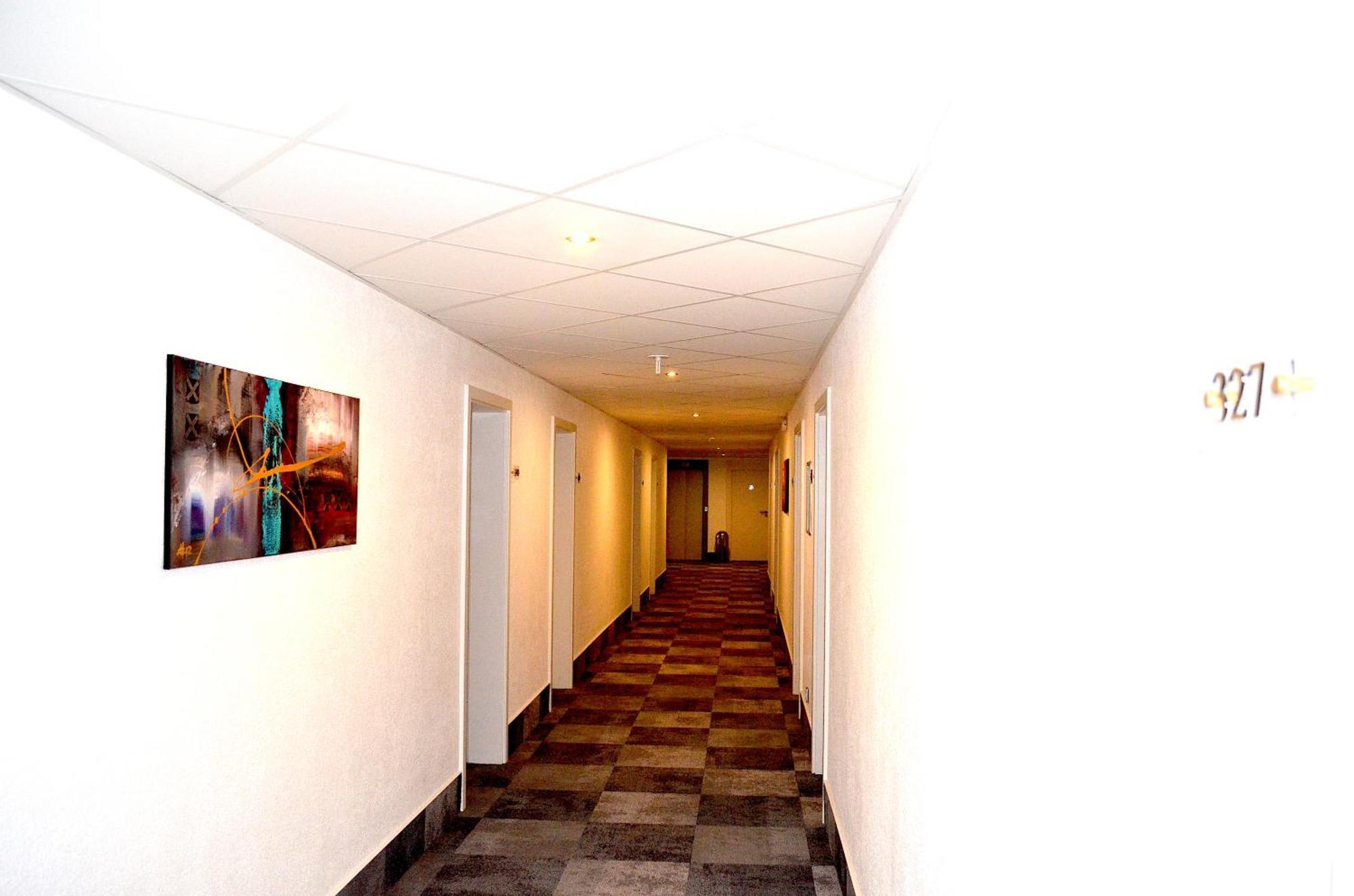 Weber Hotel MHG Esterno foto